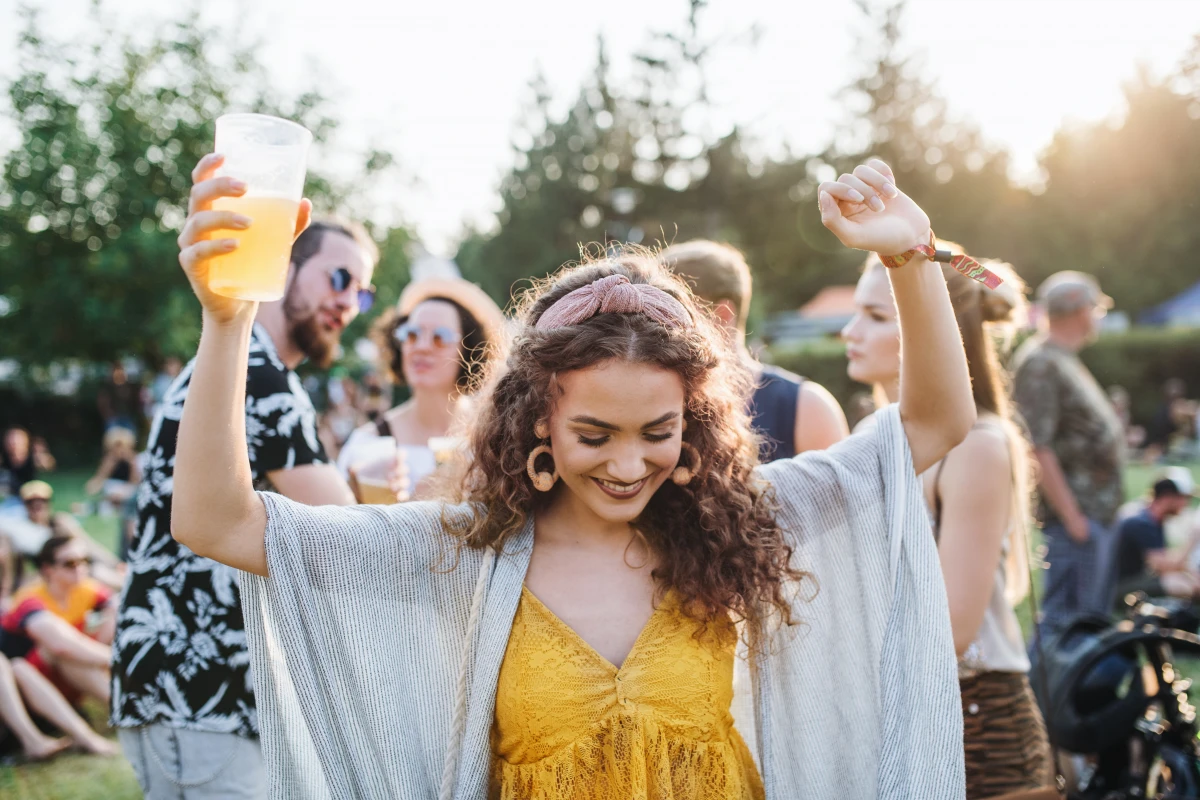 La Culture Sans Frontières : Festivals Internationaux et Droits Culturels